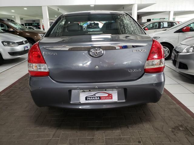 Etios sedan 1.5 XLS 2014 com couro - Foto 4
