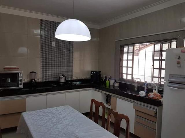 Casa em Araxá com 03 quartos - Foto 14