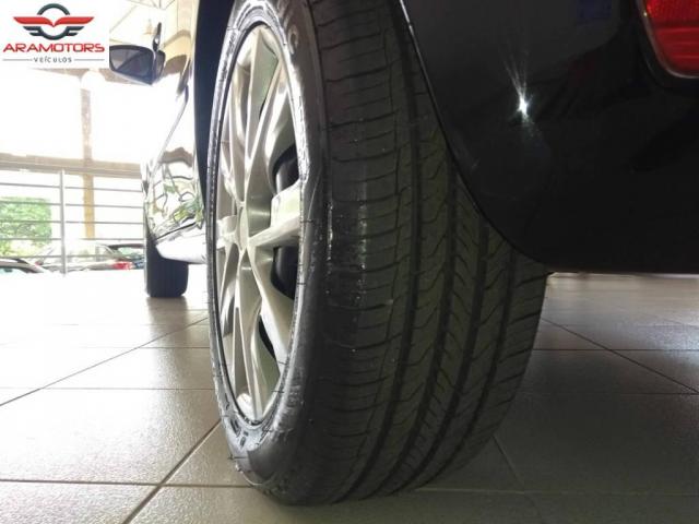 Volkswagen Fox 1.0 GII Trend Completo 11/12 - Foto 12