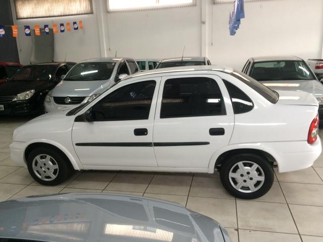 CORSA Classic 1.6 2003 c/ direção hidráulica - Foto 8