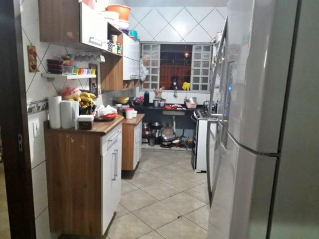 Oportunidade! Casa na laje, escriturada, 02 suítes, Recanto das Emas! - Foto 3