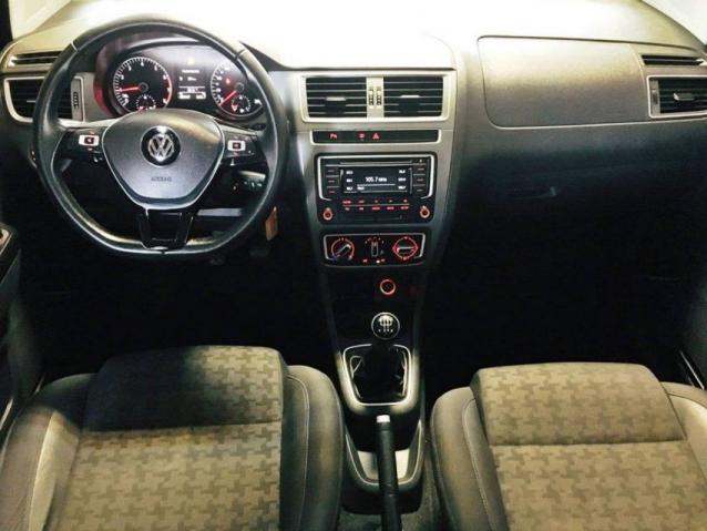 Volkswagen Fox COMFORTLINE 1.6 4P - Foto 4