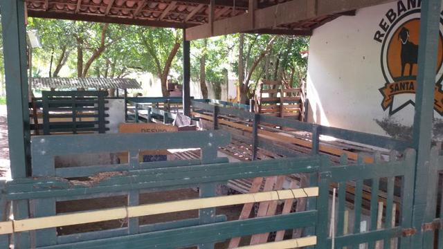 Granja Riachão 14.5 Hectares, 3 Baias, Aprisco, Cocheira, Poço, Casa sede e Morador - Foto 4