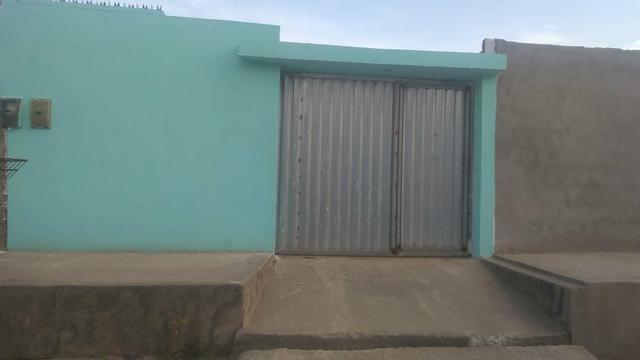 Vendo uma casa!