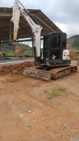 Bob Cat E50 mini escavadeira - Foto 2