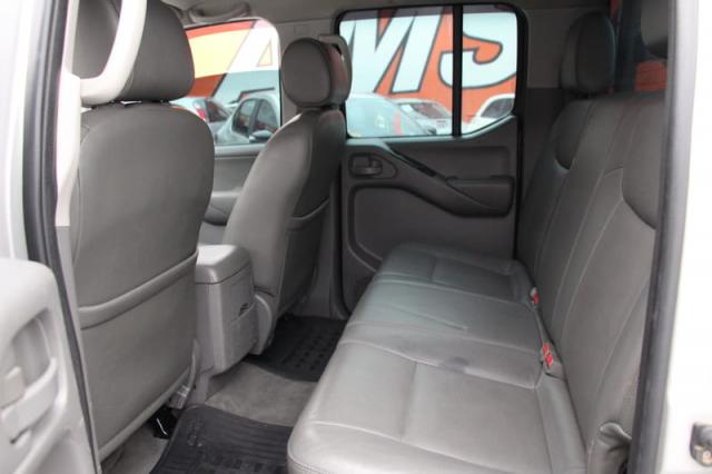 NISSAN FRONTIER SEL CD 4X4 2.5 TB DD AUT - Foto 7