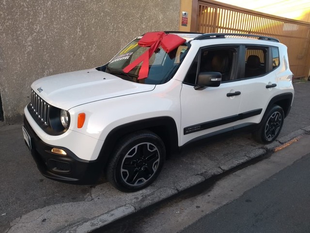 JEEP RENEGADE 1.8 AUTOMÁTICO