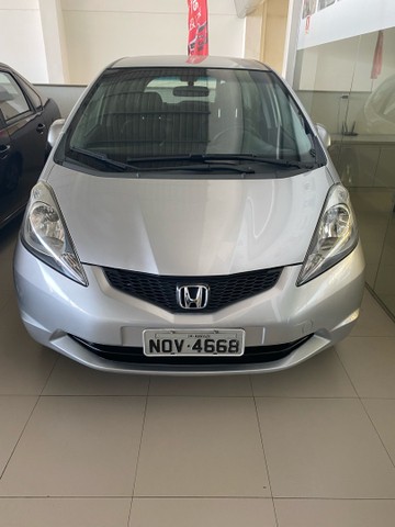 FIT LX 1.4 10/10 R$36.900
