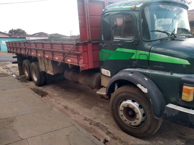 MB 1313/76 TRUCK CARROCERIA ABERTA.