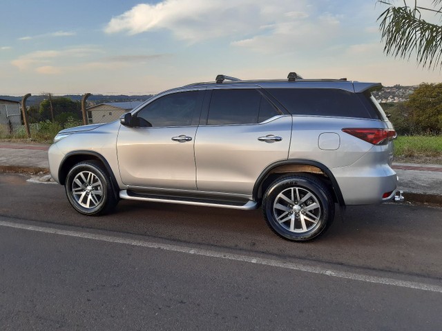 TOYOTA SW4 SRX 2.8 4X4 2017