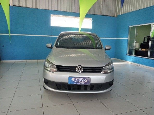 VOLKSVAGEM FOX 1.0 FLEX 2013