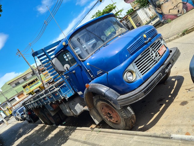 CAMINHÃO 1113