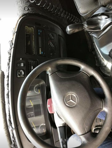 mb accelo 1016 bau. - Foto 4