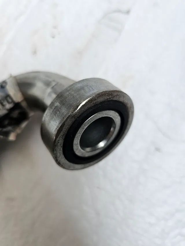 Trator esteira caterpillar D6T mangueira tubo novo original 2703462 - Foto 5