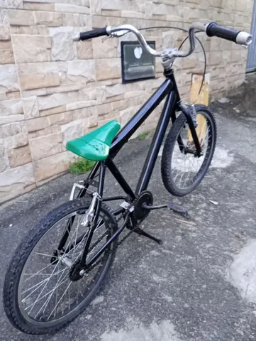 Bicicleta montadinha