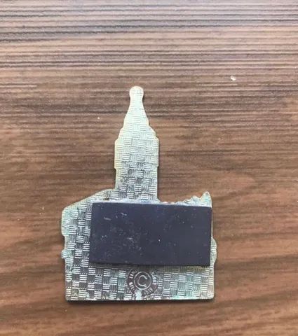 Imã de geladeira souvenir trazido de viagem a Londres USADO - Foto 2