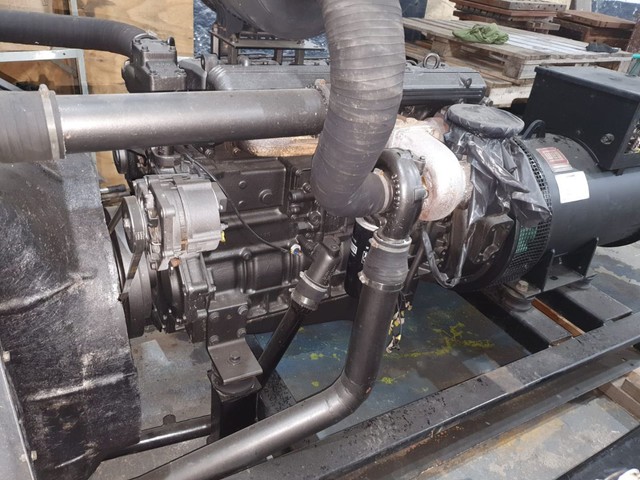 Gerador de Energia 180/150KVA 500HRS C/(Q.T.A) Revisado C/ Garantia / RN Locação ou Venda - Foto 4