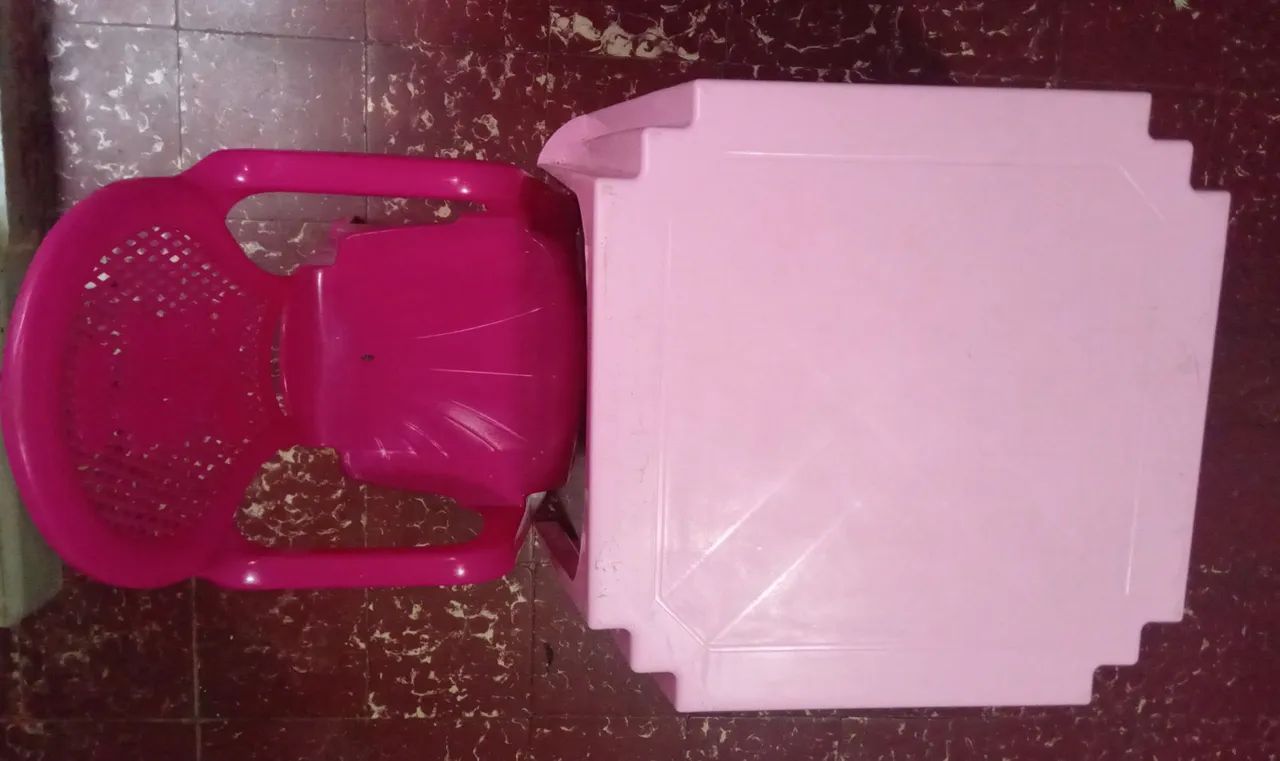 Mesa e Cadeira Infantil Rosa - Foto 3