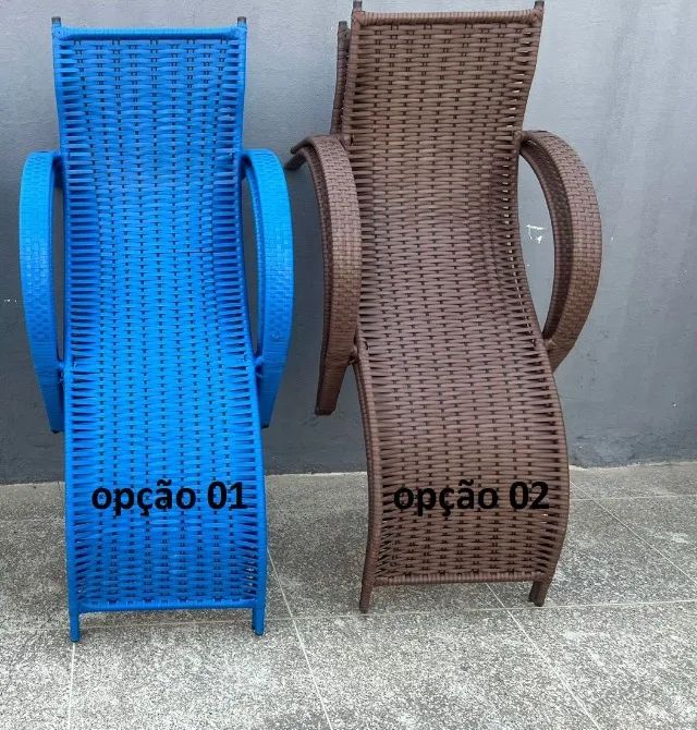 CADEIRA DE PISCINA EM FIBRA