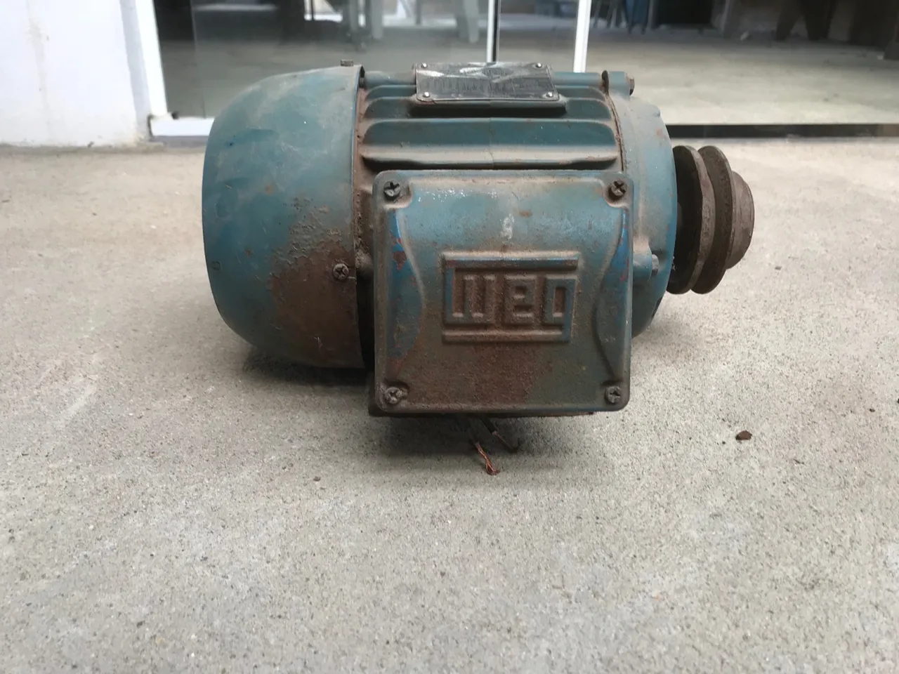 Motor elétrico