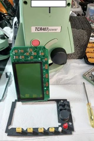 Display para estação total marca Leica  - Foto 4