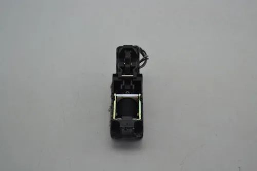Trava Eletrica Porta Luvas Painel Jaguar Xf 2008 Original - Foto 3