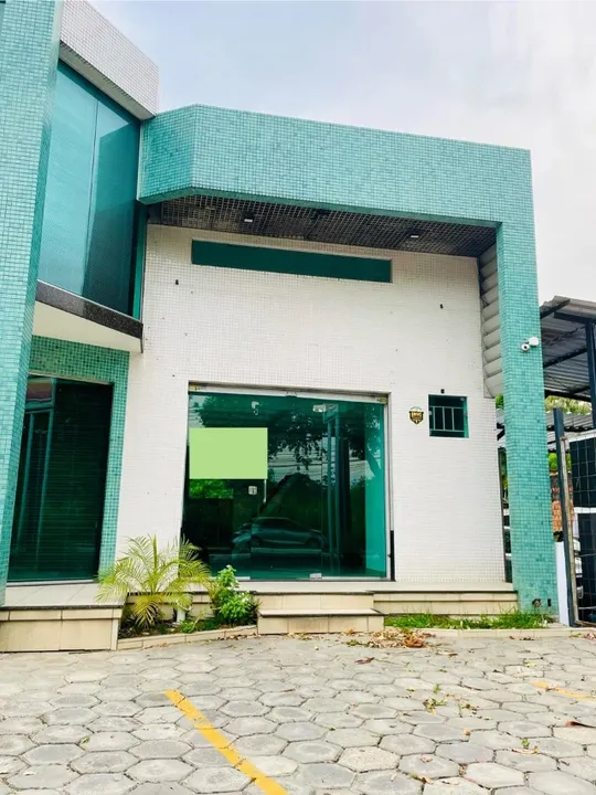 Alugo Ponto Comercial 140m na Av. Theomário Pinto - Chapada. Excelente Localização.