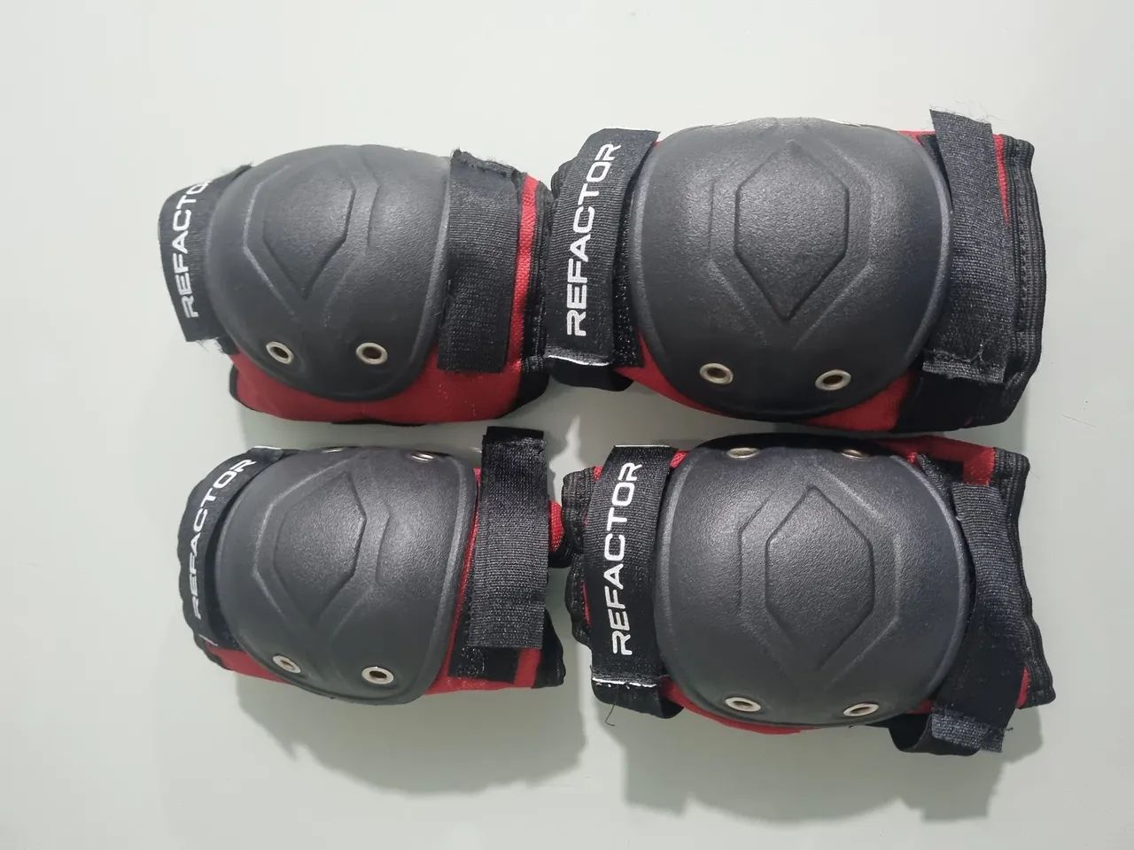 Conjunto de joelheira e cotoveleira infantil 