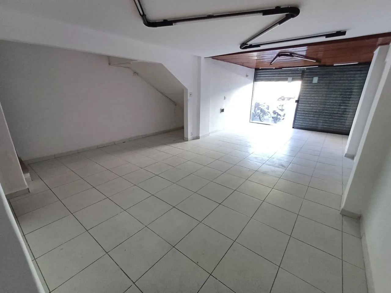 Loja com sobreloja para alugar, 74 m² em Olaria - Nova Friburgo/RJ