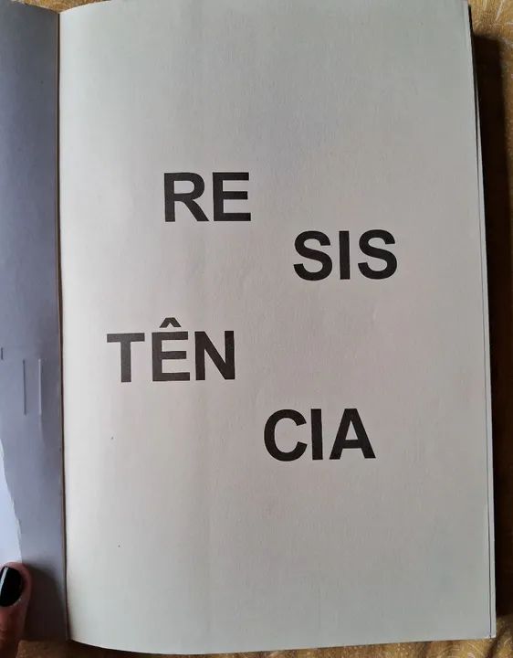 Livro Resistência de Affinity Konar - Foto 4