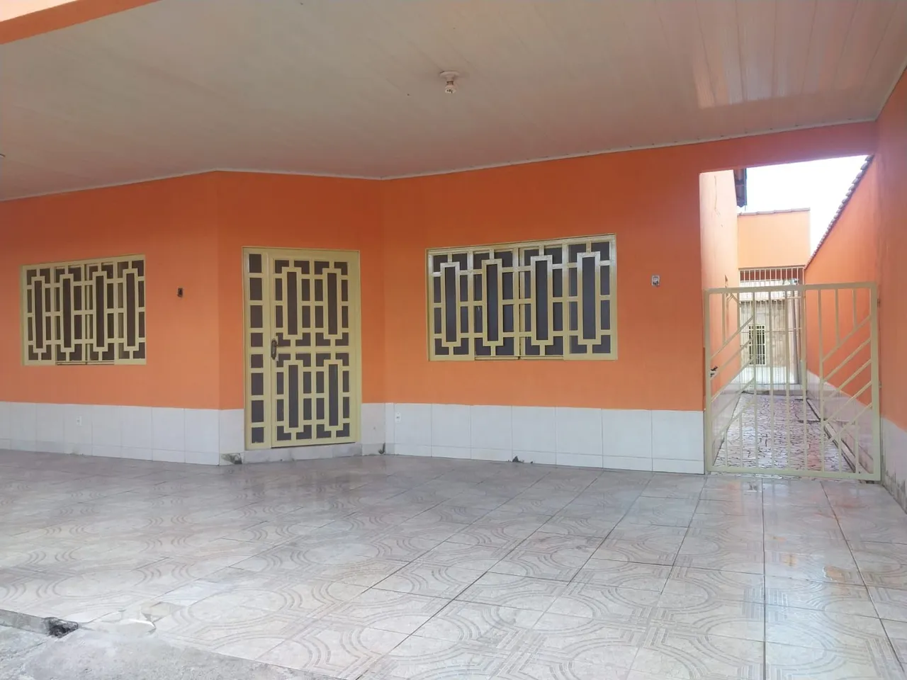 Alugar uma casa com 3 quartos valor 2800,00