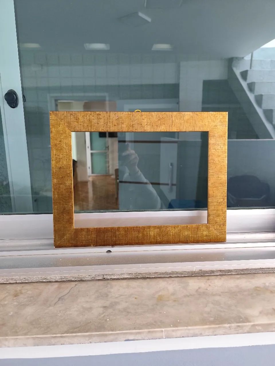 Moldura Dourada Decorativa