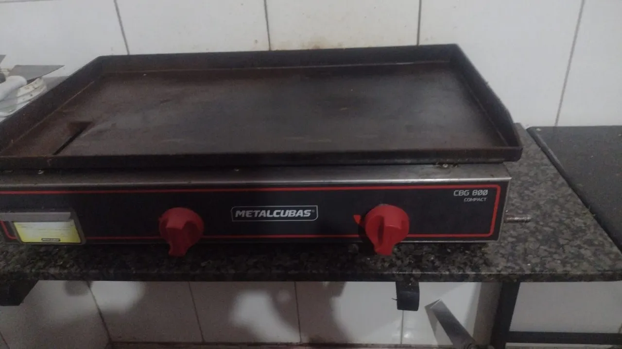 Chapa a gás Metalcubas CBG 800 Compact