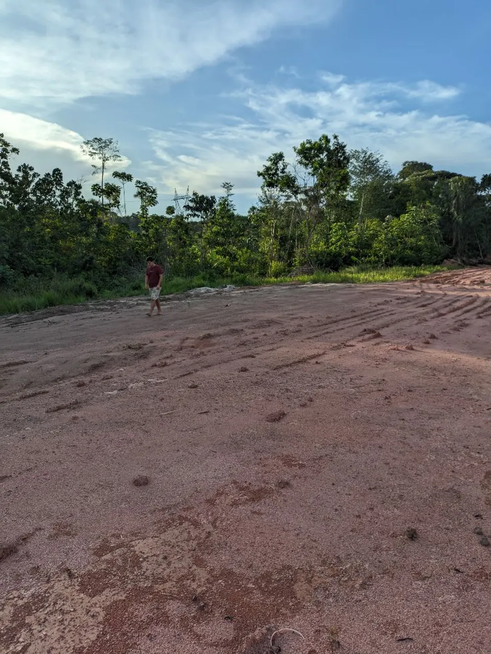 Vende-se lote de 10x40