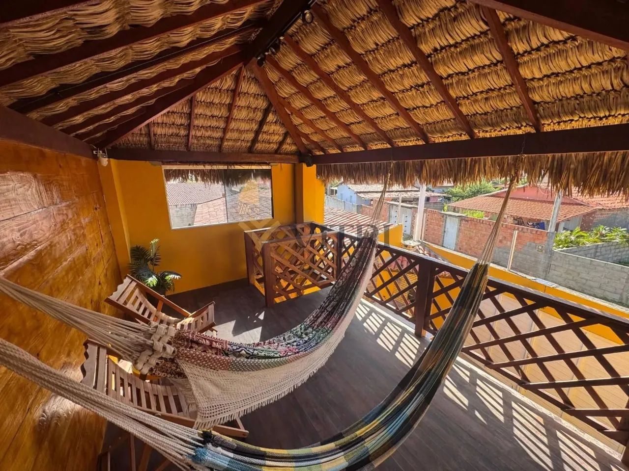Casa Duplex no Coqueiro  Luiz Correia