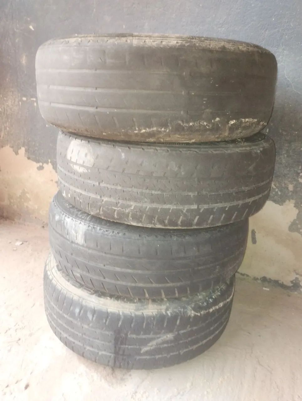 Roda Escort original  - Foto 2