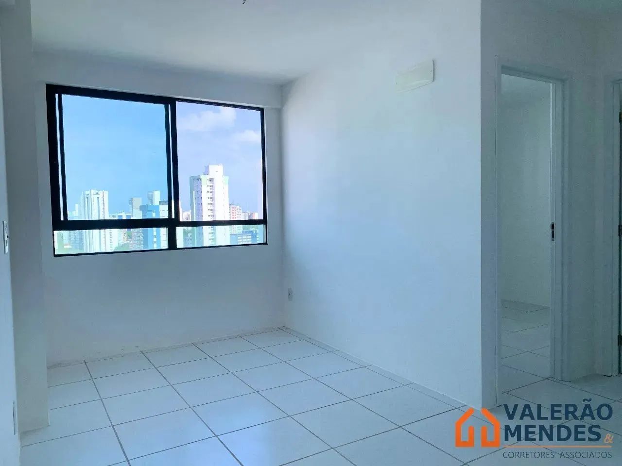 Edf. Casttelo de Edimburgo |  02 quartos no melhor da Madalena  - Andar Alto - Foto 4