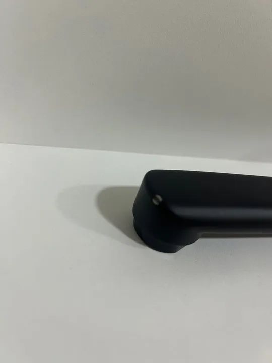 Torneira de Parede para Cozinha em Preto Fosco - Foto 3