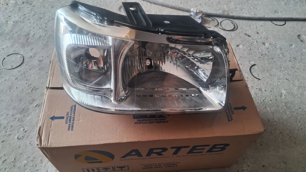 Par Farol Cromado Uno Fire Fiorino Arteb