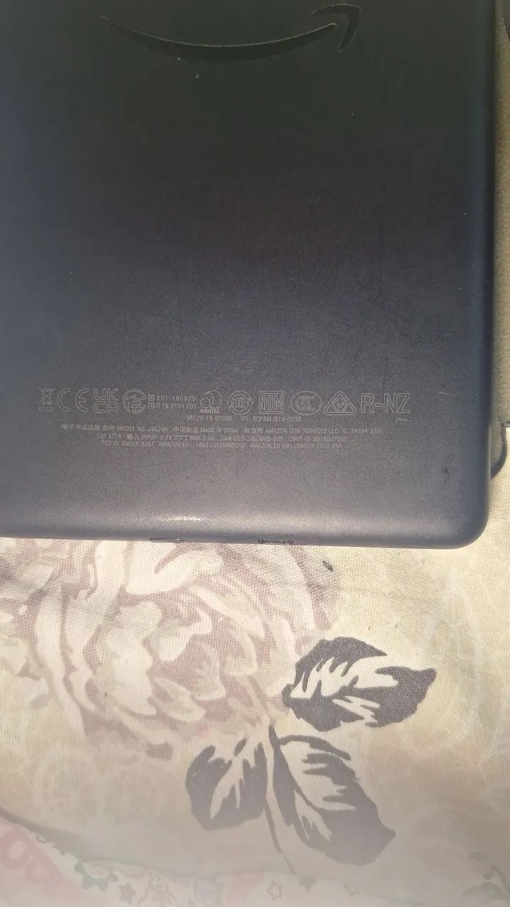 Kindle 10ª Geração (modelo j9g29r) - Foto 2