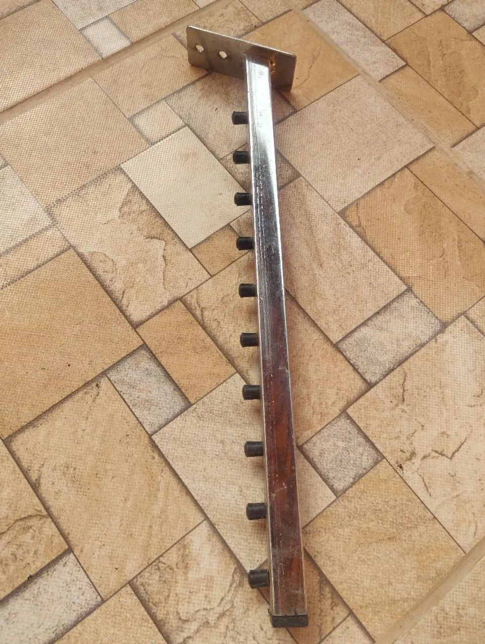 Cabideiro RT para Parede e Arara