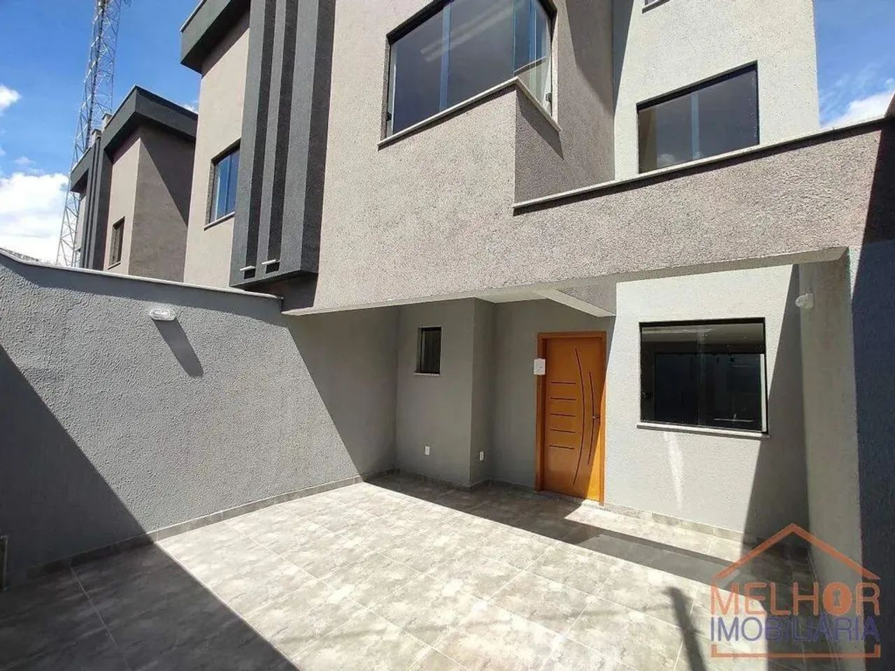 Casa Geminada à Venda em Santa Mônica, Belo Horizonte - MG