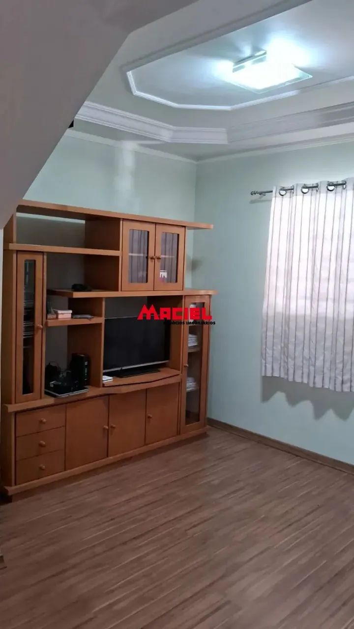 Casa - 3 dorm. - Condomínio Quinta dos Ypês - Segurança 24 h