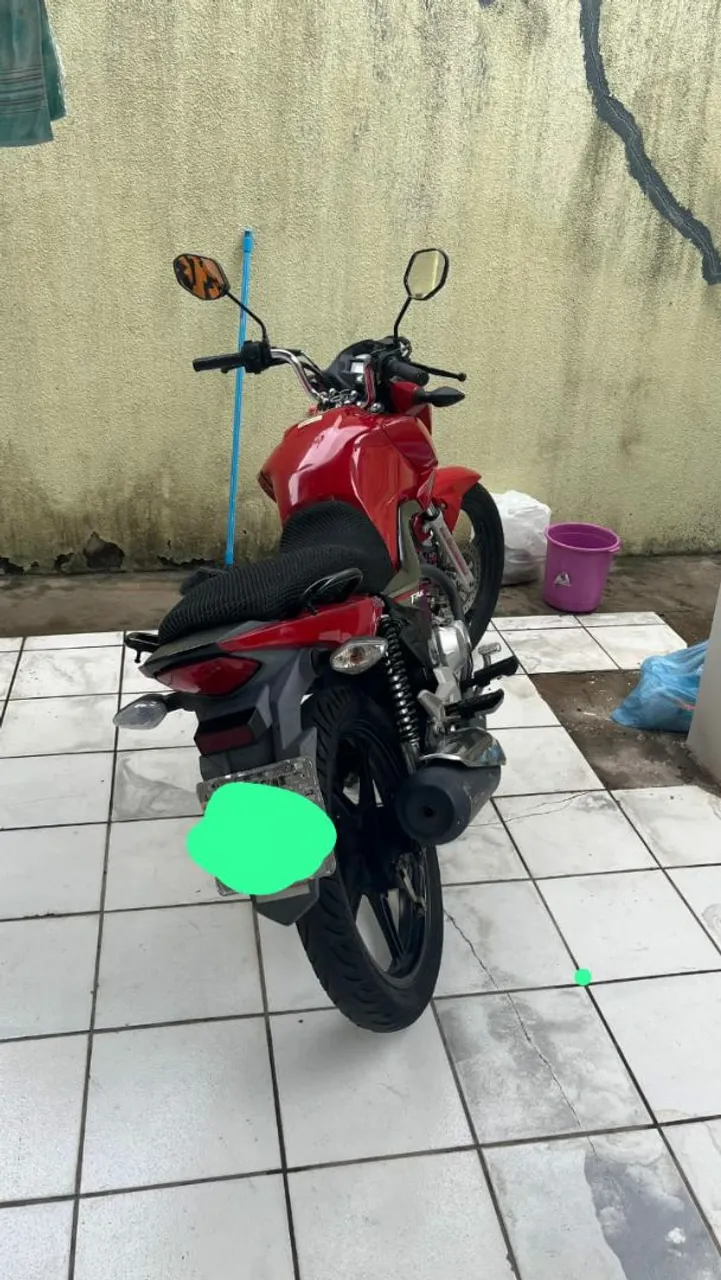 Vendo Honda CG 160 Fan Flex Vermelha 2015