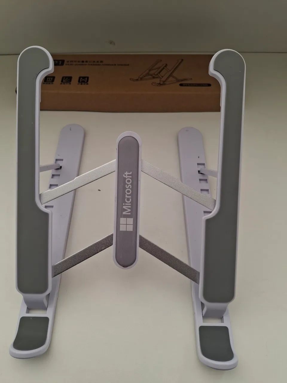 Suporte para Laap Top e Notebook ajustável e dobrável 