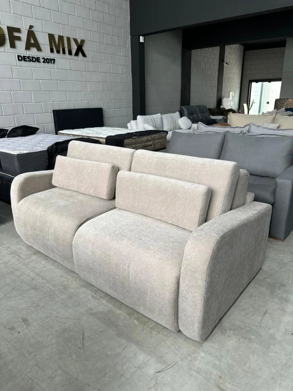 Sofá sem caixa alto padrão Egeo 1,90 mts   - Foto 3