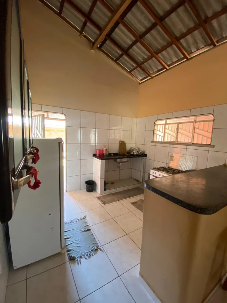 Vende-se essa casa localizada na rua José Bonifácio 116 mucajai-RR.