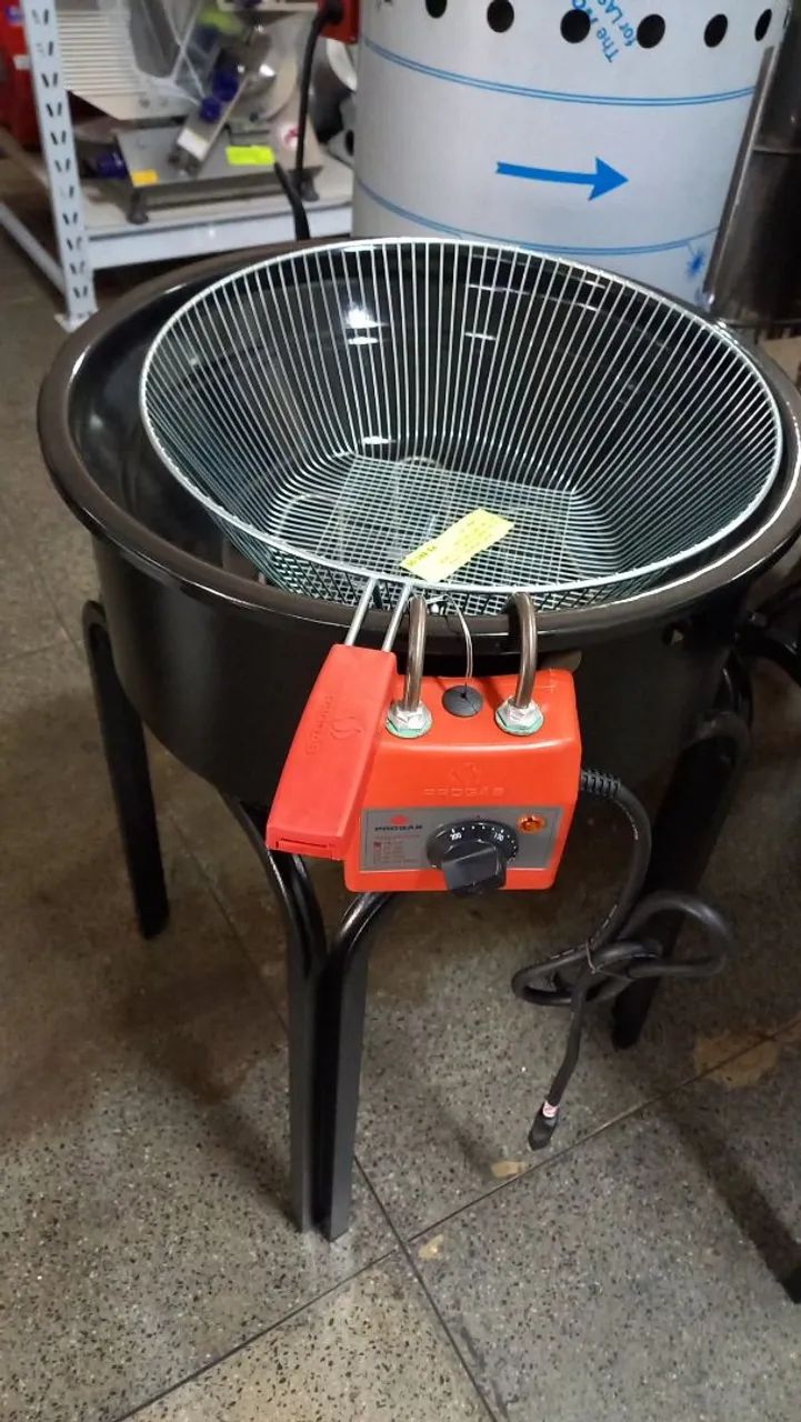 Fritadeira elétrica 14 litros - novo somos loja 