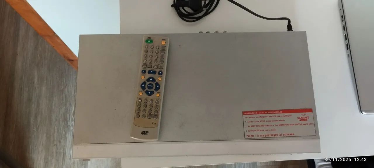 Vende-se dvd  karaoque da CCE  - Foto 2