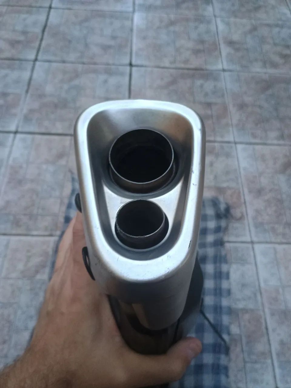 Ponteira de Escape Original da CBR 1.000RR (2008 a 2011).